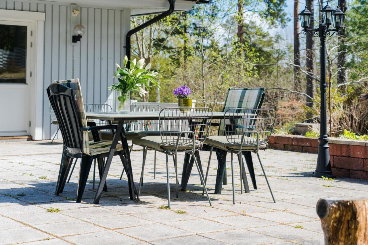 Elegant Home With Stunning Sea View And Garden Stockholm Bagian luar foto